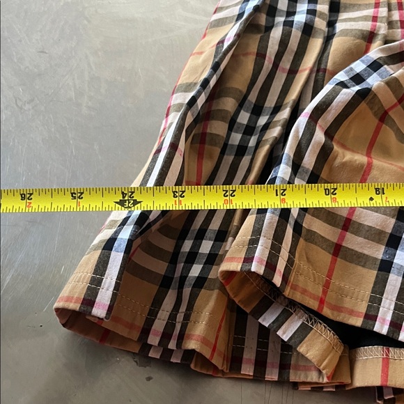 Burberry mini Plaid Pleated Mini Skirt in Tan - Picture 12 of 14
